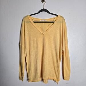 Free People We The Free On My Mind V-Neck Top Yellow Size XS Slouchy Oversized
